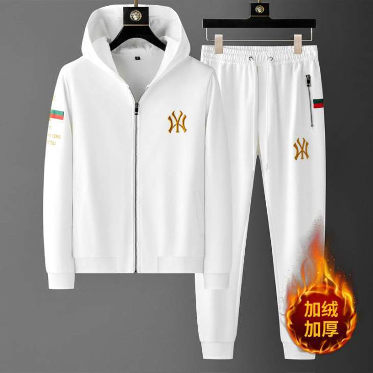 Picture of Gucci Sweater Suits _SKUGucciM-4XL25cxA87040057